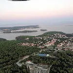 Bernardeta * Премантура