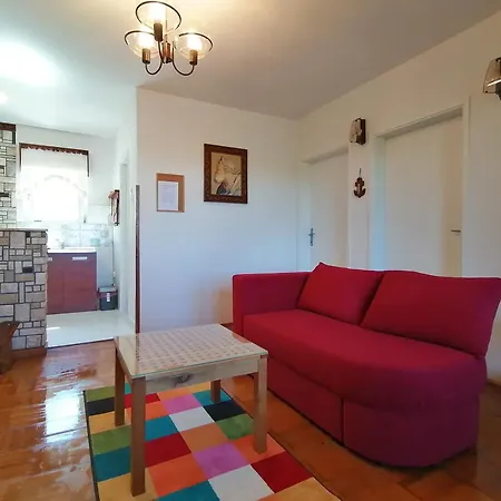 Bernardeta Apartment